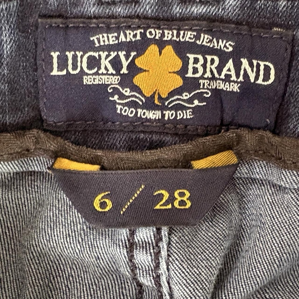 Lucky Brand Size 6 28 Dark Wash Flare Jeans Y2K Indie Sleek Boho Western Mid Ris - Picture 6 of 10